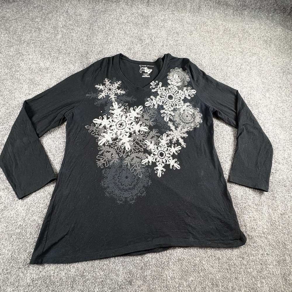 Christmas Top Women's 1X Black Snowflake‎ Graphic Goth Winter Whimsigoth Holiday